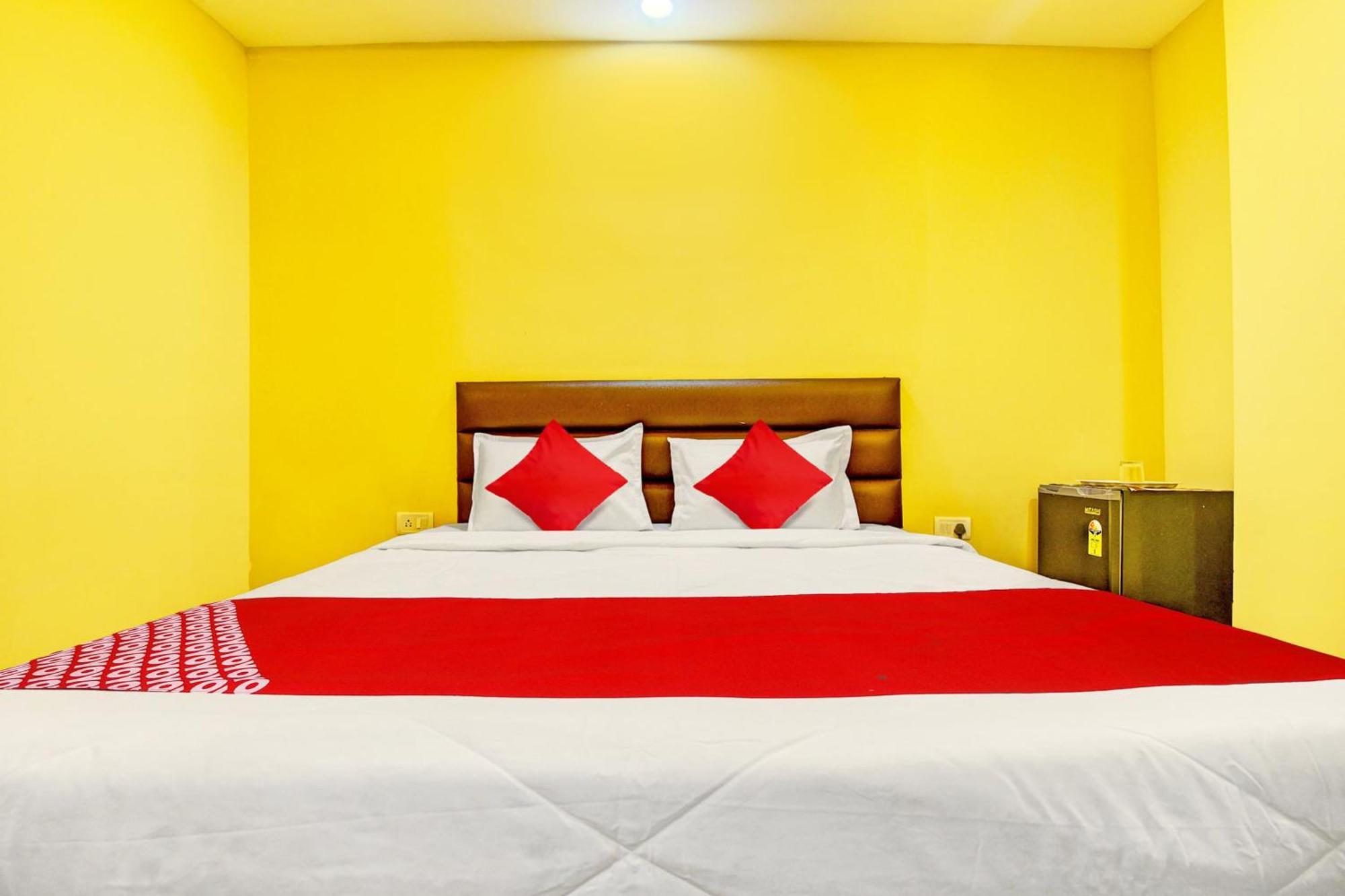 Peppy Guest House Калангуте Екстериор снимка