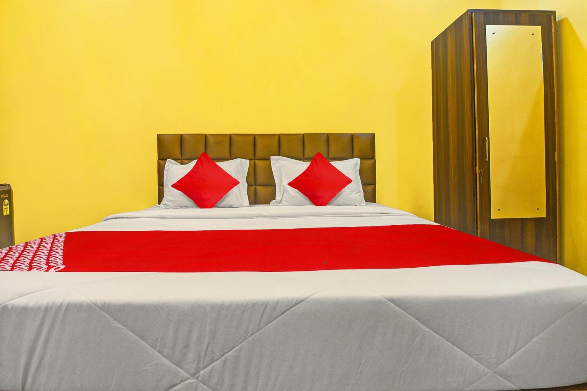 Peppy Guest House Калангуте Екстериор снимка